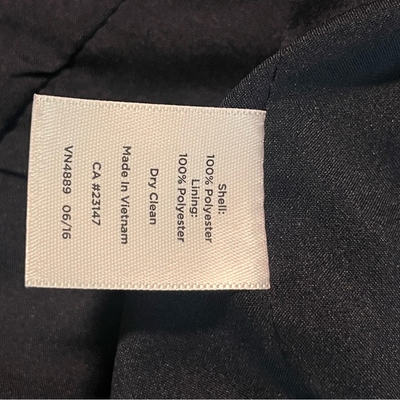 Talbots Women’s Coat Navy Blue Lace overlay Size 8 - Picture 9 of 9